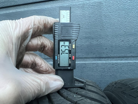 205/60R16 Michelin Alpin 5 komplet opon zima 7,5mm nr6485