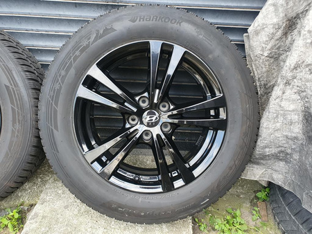 Koła 215/65R17 Hyundai Tuscon 5x114,3 Hankook zima 7,3mm