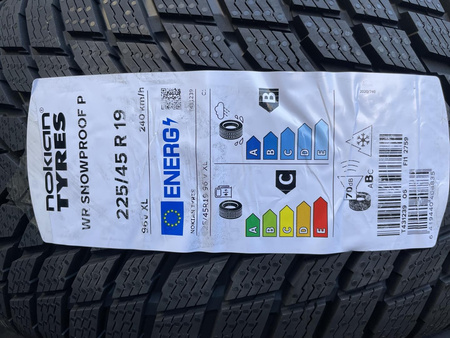 Oryginał koła 225/45R19 Renault Kadjar 5x114,3 et40 Nokian zima nowe