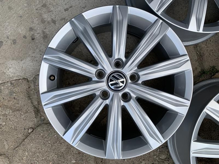 Oryginał felgi 5TA VW 17 Cali Golf 5 6 7 Touran Caddy Sharan