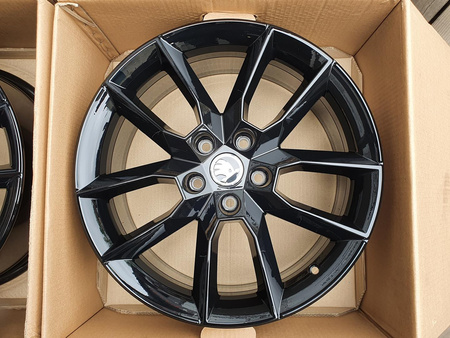 Oryginał felgi 18cali 5E0 Skoda Octavia Superb Yeti 5x112 et51
