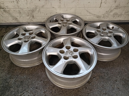 Oryginał felgi 15cali Mazda 3 5 Axela MPV Premacy KIA Mitsubishi