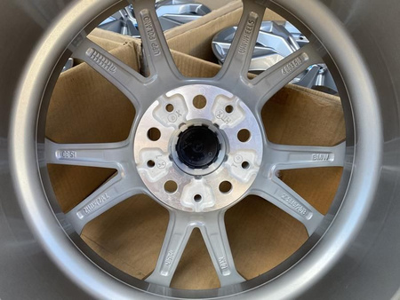 Nowe felgi 17cali BMW 3 G20 G21 styling 776 V-Spoke 5x112 et30