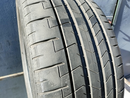 245/45R19 Pirelli P Zero PZ4 XL opona pojedynka lato 6mm P947
