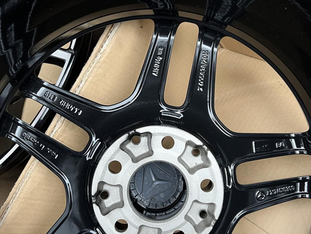 Oryginał felgi 18cali Mercedes E Klasa W212 AMG W211 W213