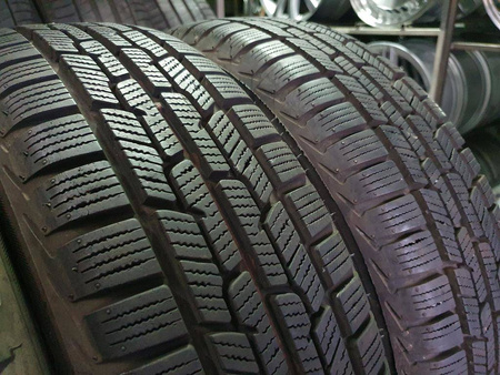 175/65R15 Firestone Winterhawk 2 Evo komplet opon zima 7,8mm nr5404