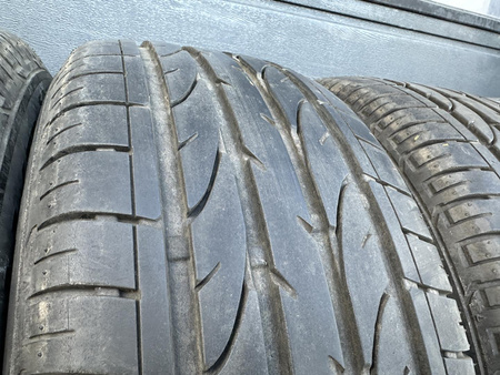 235/55R17 Bridgestone Dueler H/P komplet opon lato 7mm nr7098
