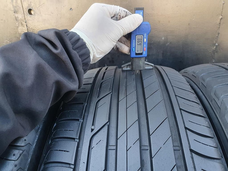 215/50R18 Bridgestone Turanza T001 komplet opon lato 6,9mm nr8385