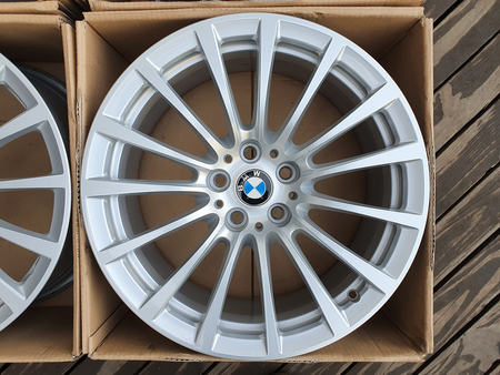 Oryginał felgi 18cali BMW G30 G31 G11 G12 5x112