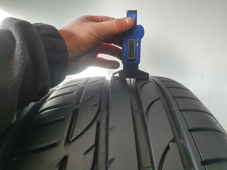 225/40R19 Bridgestone Potenza S001 XL para opon lato 7,8mm nr9205