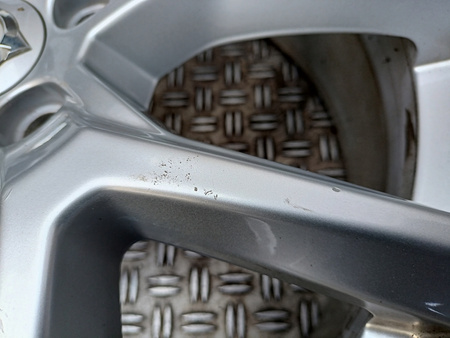 Oryginał felgi 18cali Volvo XC60 XC70 S80 V60 V50 S40 C30 V40