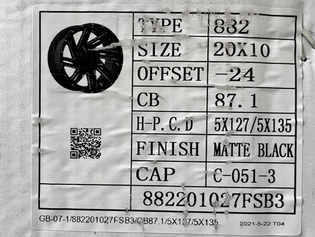 Felgi 20cali Jeep Wrangler Grand Cherokee 5x127 et-24