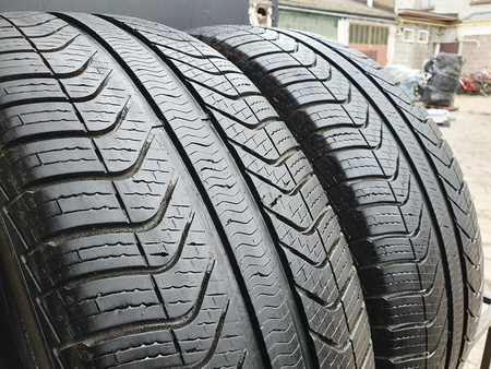 235/55R17 Pirelli AllSeason para opon całoroczne 5,8mm nr7782