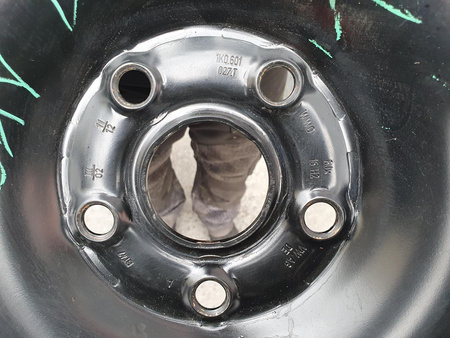 Oryginał felgi stalowe 15cali VW Multivan Audi 100 200 A3 A4 A6