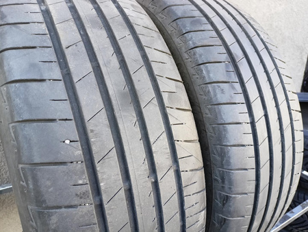 215/55R18 Bridgestone Turanza T005 para opon lato 6,1mm nr8885
