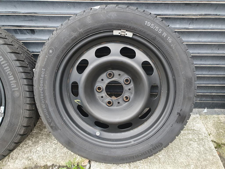 Oryginał koła 195/55R16 BMW 1 F20 F21 E87 3 E46 Continental zima 6,9mm