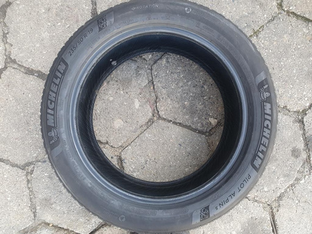 235/50R19 Michelin Pilot Alpin 5 XL komplet opon zima 6,4mm nr9215