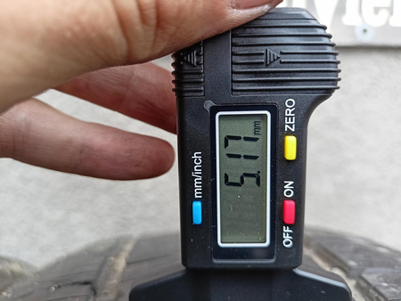 215/60R17C Hankook Vantra ST AS2 para opon całoroczne 6mm nr7220