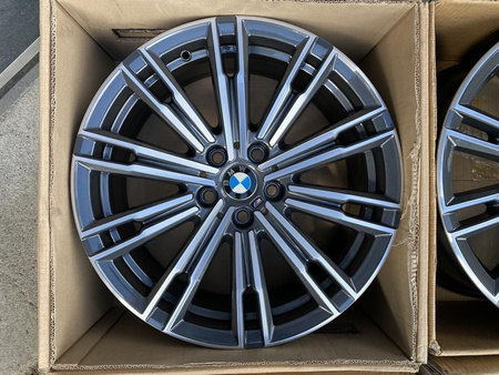 Nowe felgi 18cali BMW 3 G20 G21 styling 790M 5x112 et25