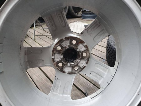 Oryginał koła 215/60R17 Vw 5N0 Tiguan Audi Q3 Goodyear całoroczne 5,3
