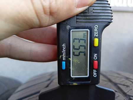 205/60R16 Bridgestone Blizzak LM001 komplet opon zima 5,5mm nr6231