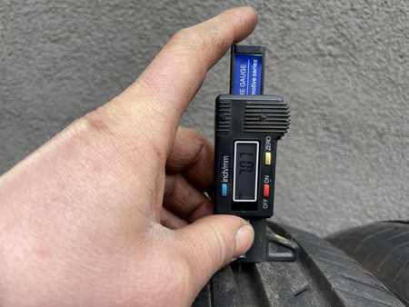 215/55R18 Toyo proxes R56 komplet opon lato 7,4mm nr8144