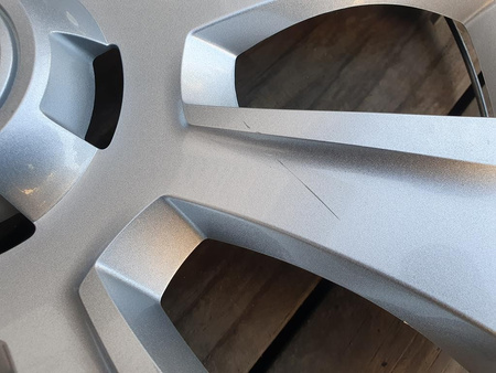 Oryginalne kołpaki 57A601147 16cali Skoda Fabia Octavia Superb