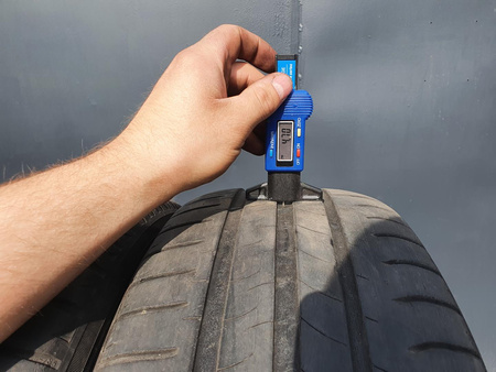 205/60R16 Michelin Energy Saver komplet opon lato 4,7mm nr6007