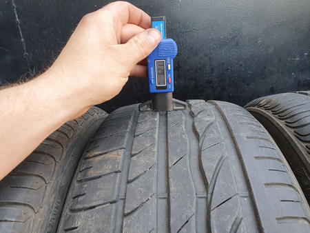 215/45R16 Bridgestone Turanza ER300 komplet opon lato 7,1mm 6004