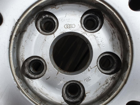 Oryginał felga 16cali Audi A8 A4 5x112 ET42 8EO601025AE