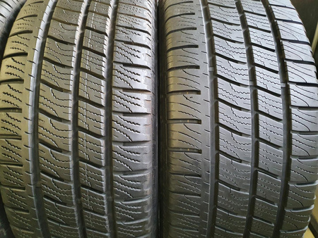 225/55R17C Goodyear Cargo Vector 2 BUS komplet opon zima 7,0mm nr7931