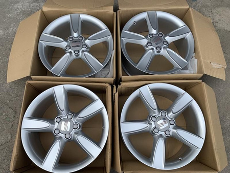 Oryginał Nowe Felgi 5x112 18 ET51 Seat Leon MK2 Mk3 Altea 5P Toledo