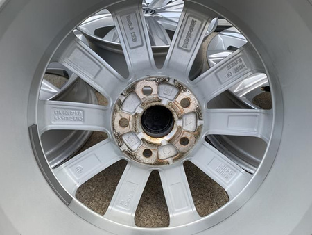 Oryginał felgi 5TA VW 17 Cali Golf 5 6 7 Touran Caddy Sharan
