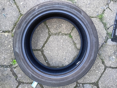 235/45R20 Hankook Ventus S1 Evo3 SUV para opon lato 5,4mm nr2404