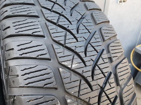 215/60R16 Esa + Tecar Super Grip 7 komplet opon zima 7,6mm nr6146