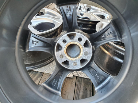 Felgi 18cali Audi A3 S3 Skoda Rapid Volkswagen Golf