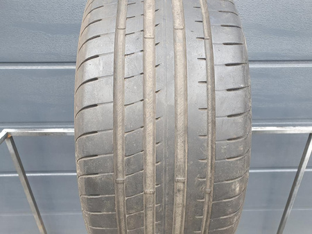 235/40R18 Goodyear Eagle F1 Asymmetric 3 opona lato 6,3mm P879