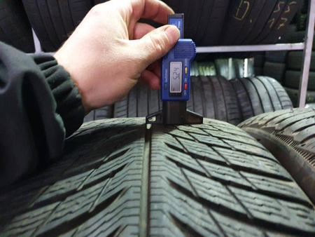 235/50R19 Michelin Pilot Alpin 5 XL komplet opon zima 5,8mm nr9359