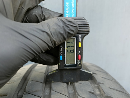 205/60R16 Lassa Driveways komplet opon lato 6,7mm nr6357