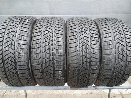 225/40R18 Pirelli Sottozero 3 XL komplet opon zima nowe nr8739