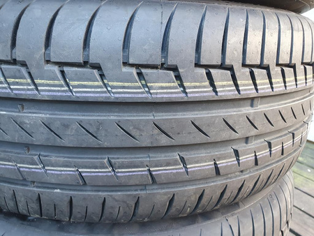 Oryginał koła 235/45R18 Hyundai Kona Sonata 5x114,3 Continental lato