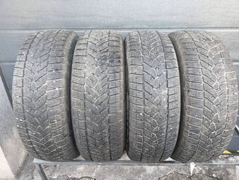 215/65R17 Goodyear Ultragrip Ice SUV komplet opon zima 6,2mm nr7296