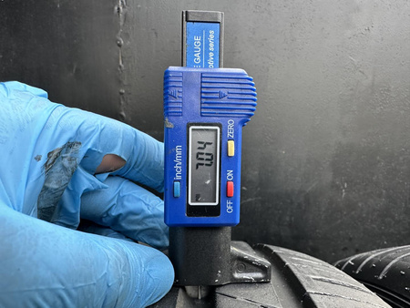 235/55R19 Falken Azenis FR510 SUV para opon lato 7,0mm nr9481