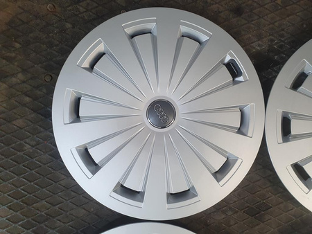 Oryginalne kołpaki 8W0601147 16cali Audi A3 A4 A5 A6