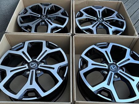 Felgi aluminiowe 17cali LEXUS ES 5x114,3 ET50