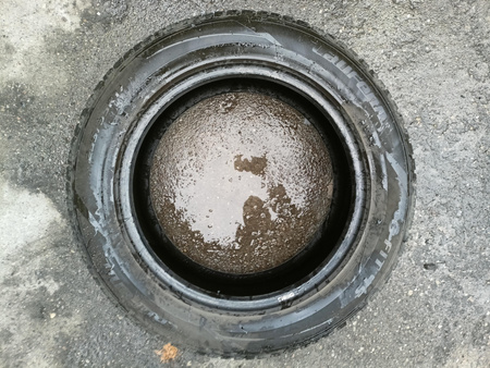 235/55R17 Laufenn G Fit 4S XL para opon całoroczne 5,6mm nr7367