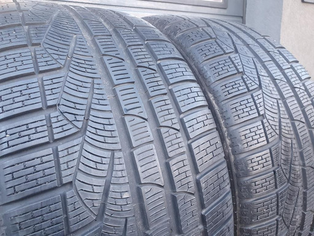 275/35R20 Pirelli Sottozero Winter XL RSC para opon zima 6,4mm nr2203B
