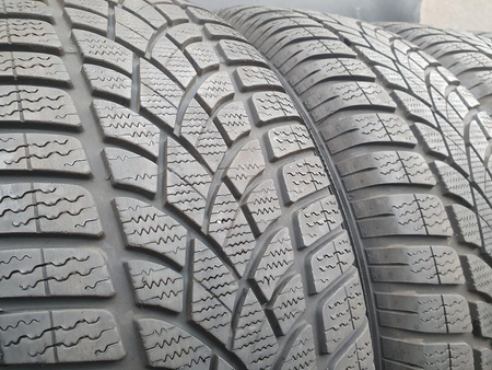 225/60R17 Dunlop Sp Winter Sport 3D RSC komplet opon zima 7,1mm 7506