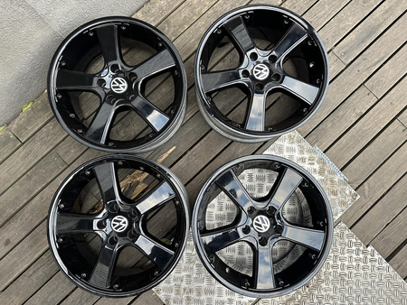 Felgi 17cali Vw Scirocco Passat Golf Sharan Multivan 5x112