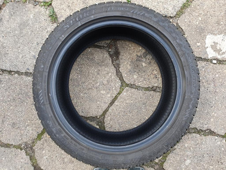 225/45R17 Dunlop SP Winter Sport 4D para opon zima 5,7mm nr7792